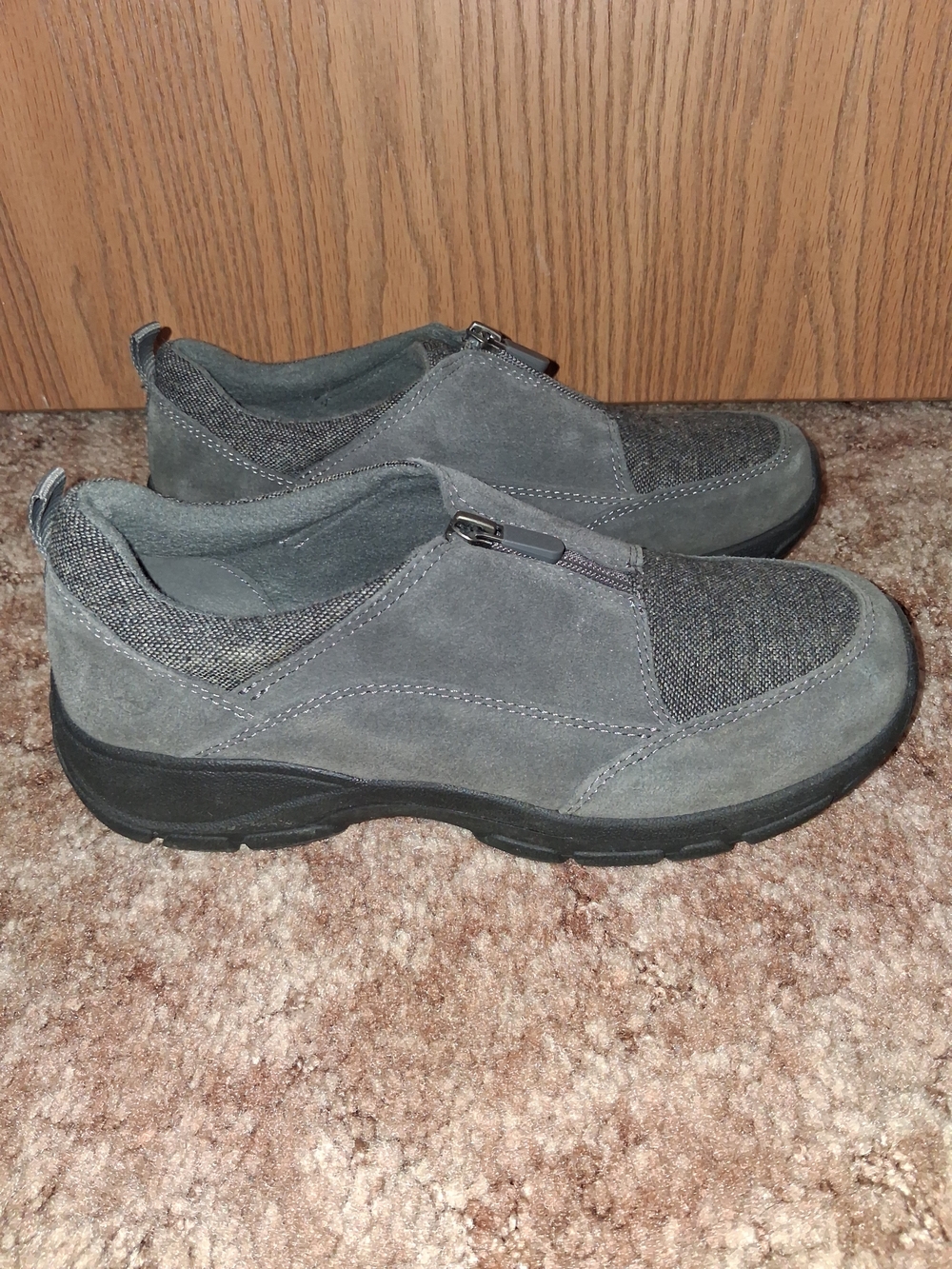 Lands' End Gray Slip-On Women's Casual Loafers